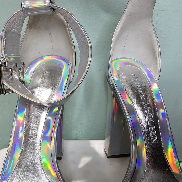 NWT ALEXANDER MCQUEEN Punk Iridescent Stud Ankle Strap Platform Sandals sz 41 - Picture 6 of 16